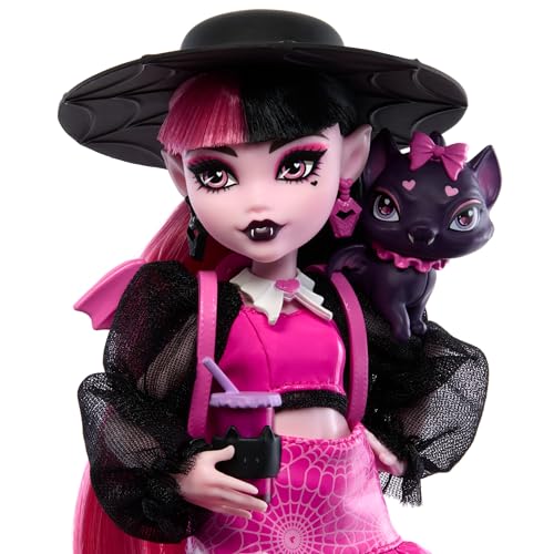 Monster High Draculaura Muñeca con Sombrero y Mascota | Mattel - Imagen 3